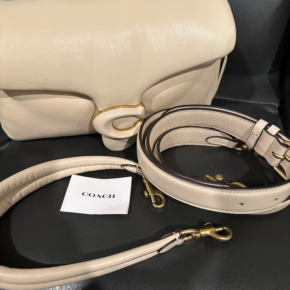 Coach Pillow Tabby 26 Leather Shoulder Bag